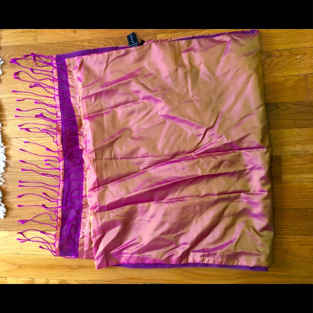 Mila Schon 100% Silk Scarf